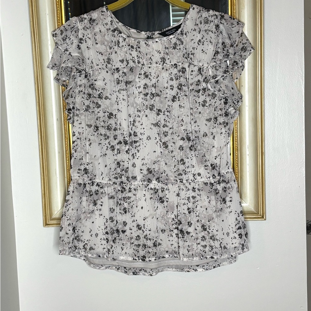 Simply Vera Vera Wang Floral Ruffle Blouse - Gray and White